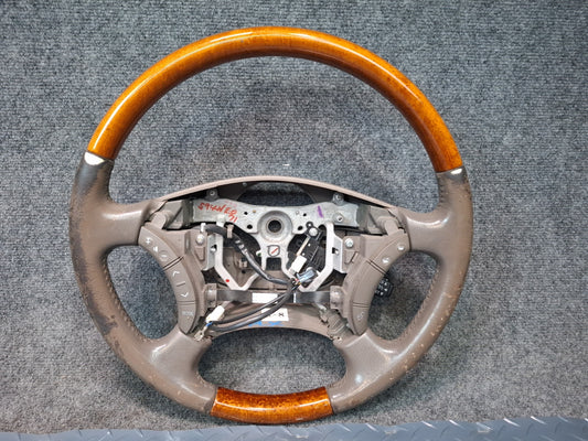 2003-2007 Lexus UZJ100L LX470 Leather Wood Steering W/ Cruise Switch Damaged
