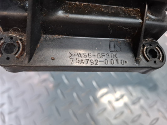 2003-2007 Lexus UZJ100L LX470 A/T Automatic Transmission Gear Shifter Selector