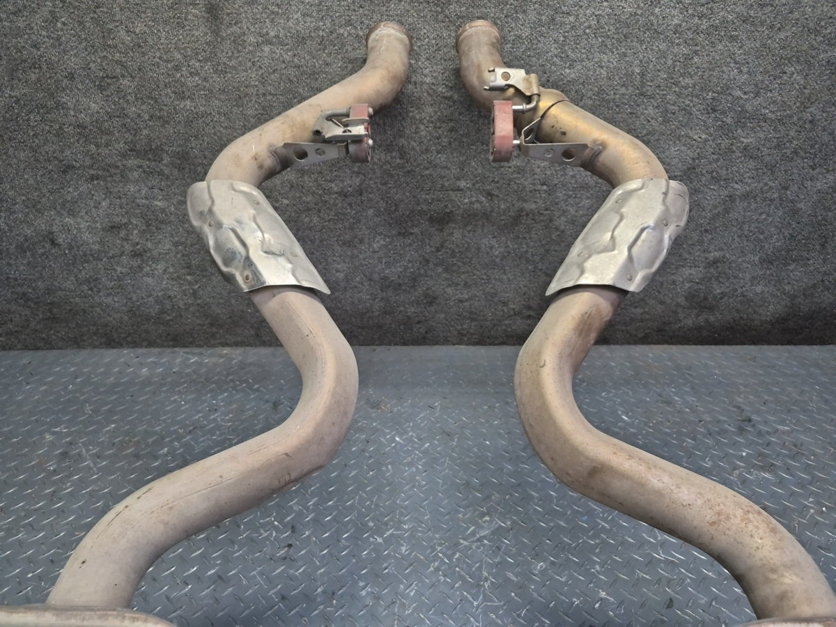 2008-2011 BMW E90 M3 Sedan Rear Exhaust Muffler w Tips 7840575