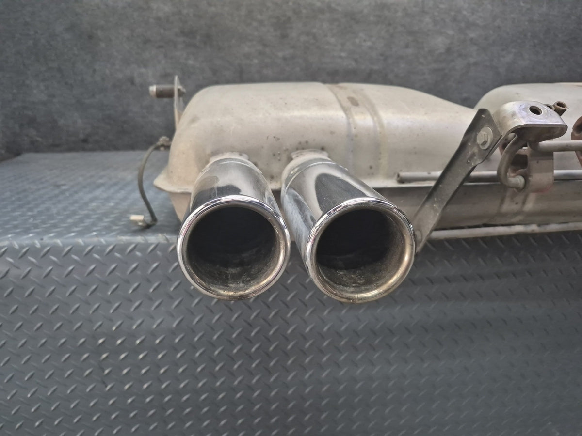 2008-2011 BMW E90 M3 Sedan Rear Exhaust Muffler w Tips 7840575