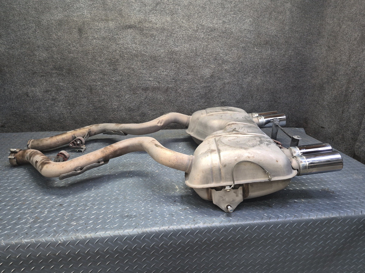 2008-2011 BMW E90 M3 Sedan Rear Exhaust Muffler w Tips 7840575