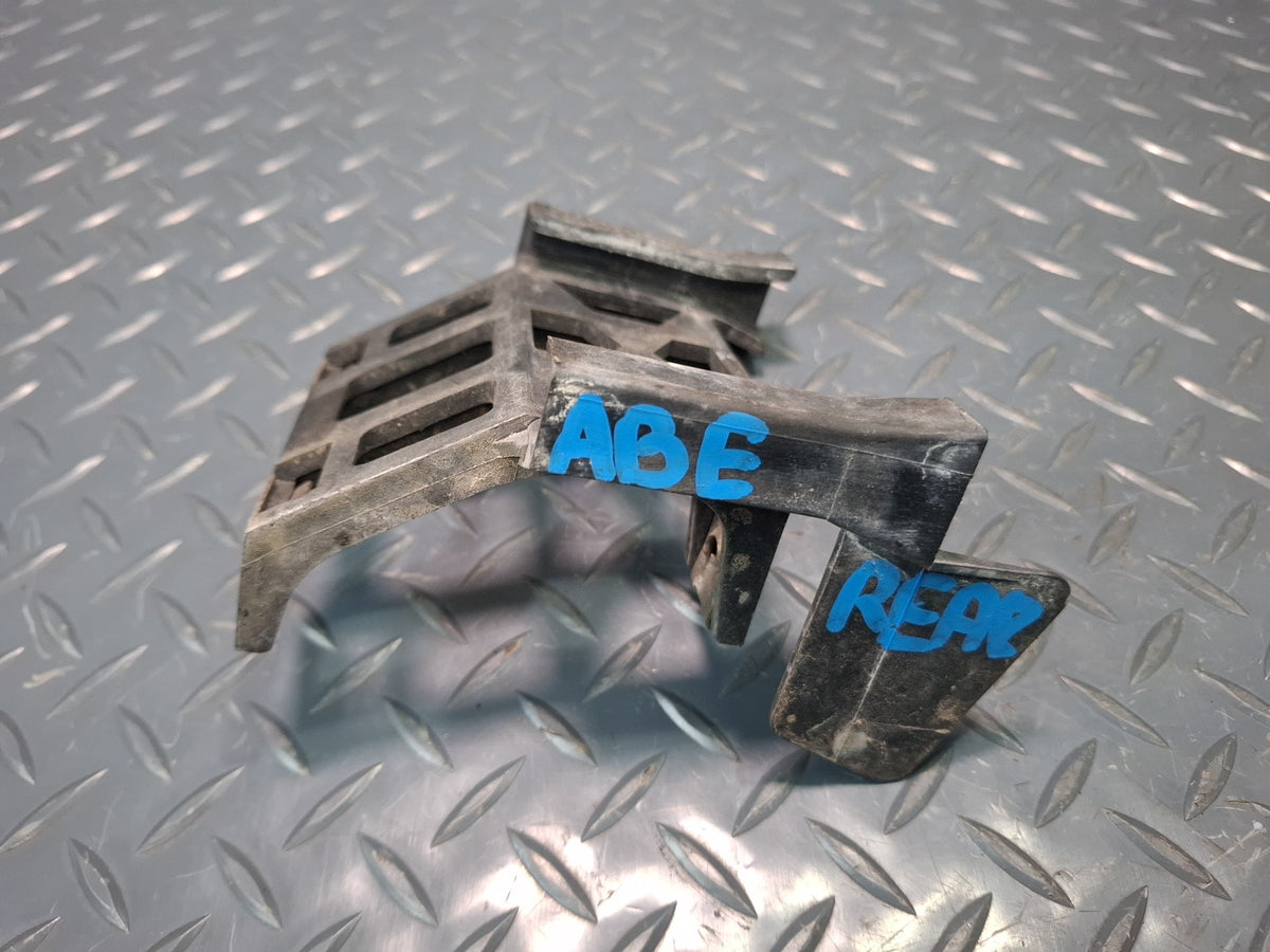 1994-1997 BMW E31 840Ci Rear Left & Right Side Bumper Bracket Set  of 2