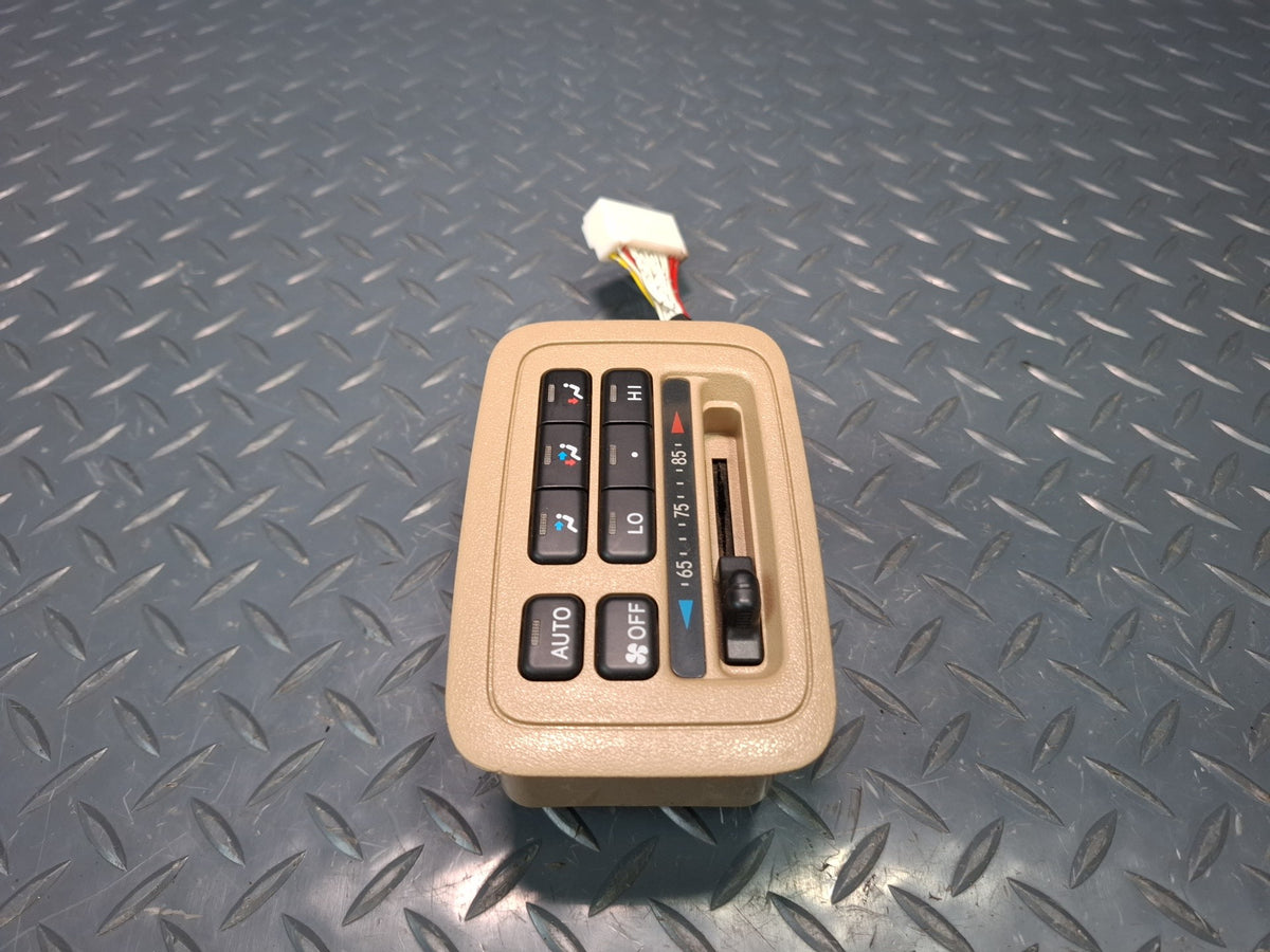 2003-2007 Lexus UZJ100L LX470 Rear A/C Heater Climate Control Switch 88610-60131