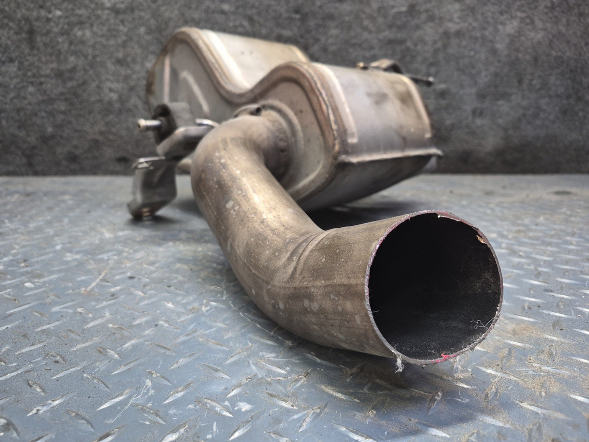 2017-2020 Maserati Levante M161 3.0L Rear Left & Right Exhaust Muffler Set of 2
