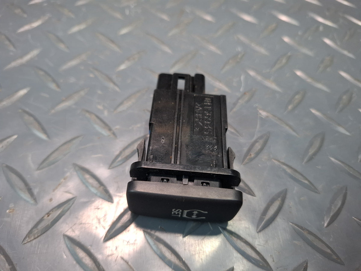 2003-2007 Lexus UZJ100L LX470 Tire Pressure Monitor Set Switch Control Button