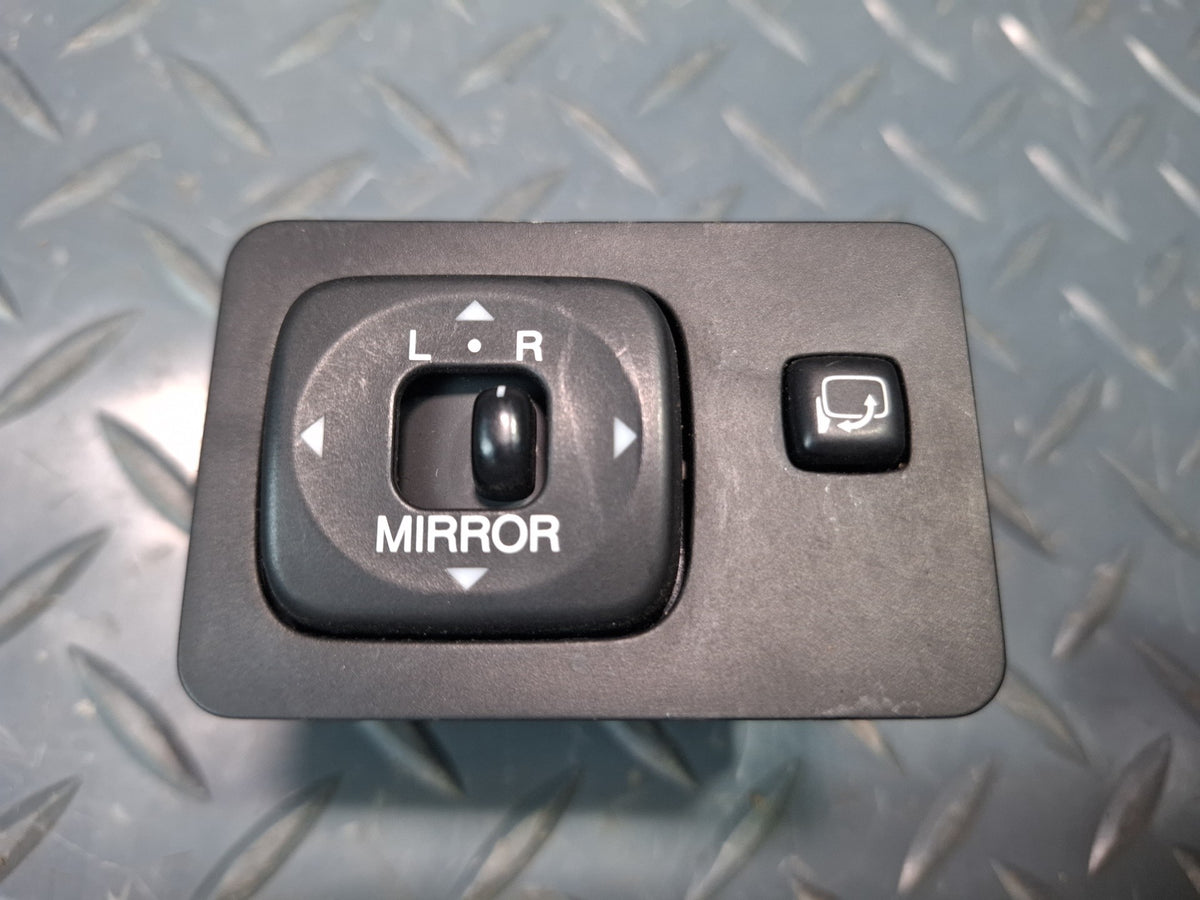 2003-2007 Lexus UZJ100L LX470 Electric Power Door Mirror Control Switch Unit