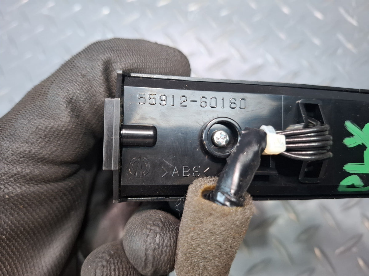 2003-2007 Lexus UZJ100L LX470 Differential Lock Warning Hazard Switch