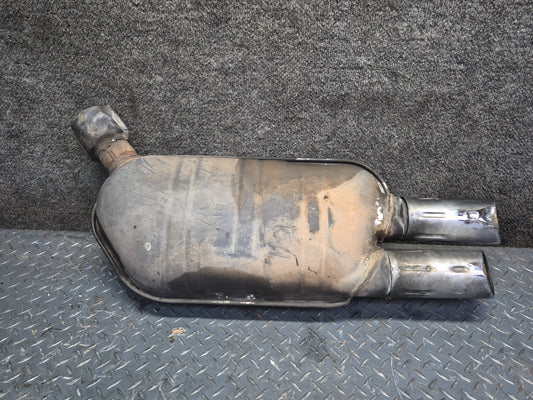 1994-1997 BMW E31 840Ci Rear Right Exhaust Muffler 1702500