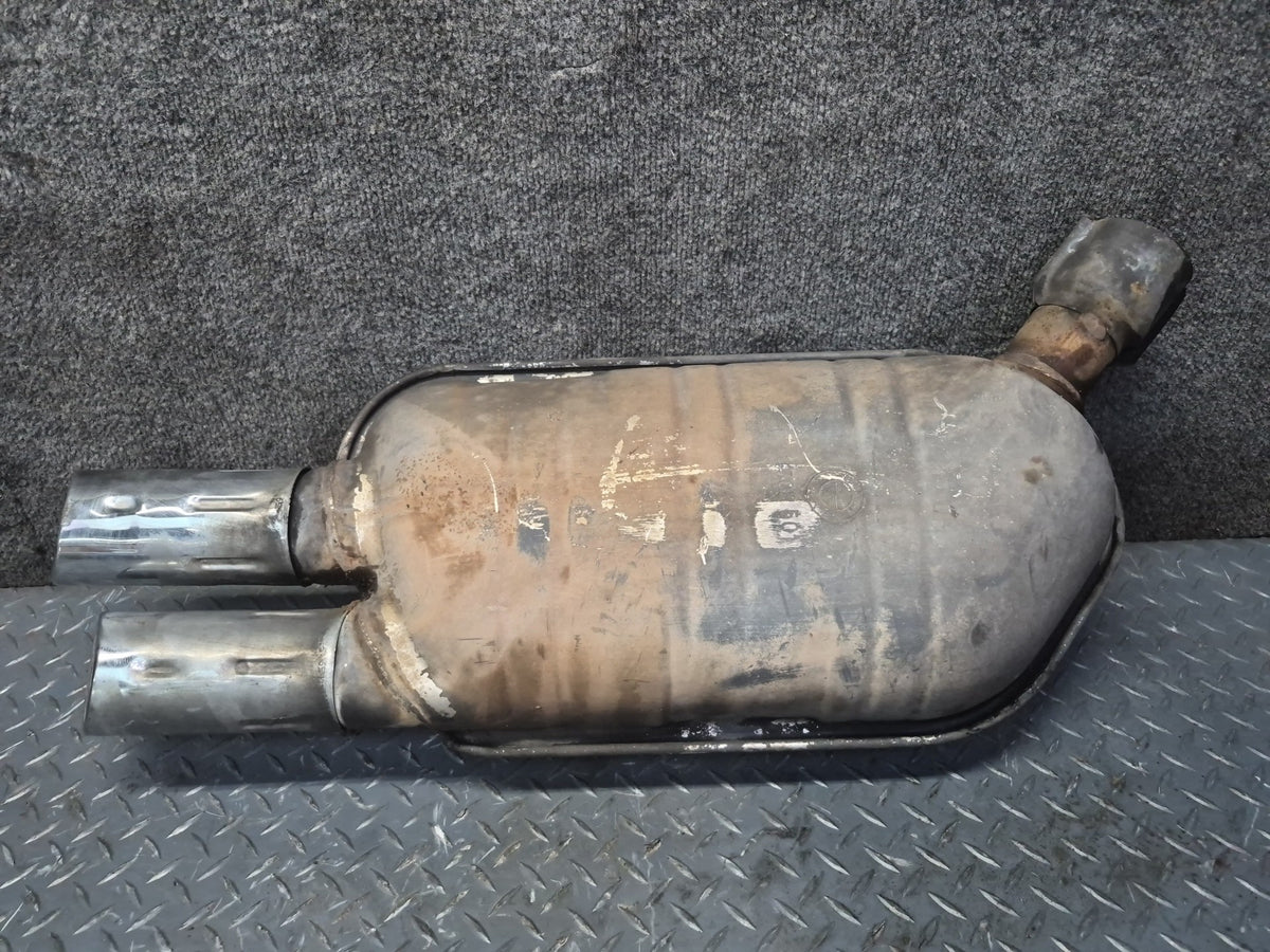 1994-1997 BMW E31 840Ci Rear Left Exhaust Muffler w Tips 1702501