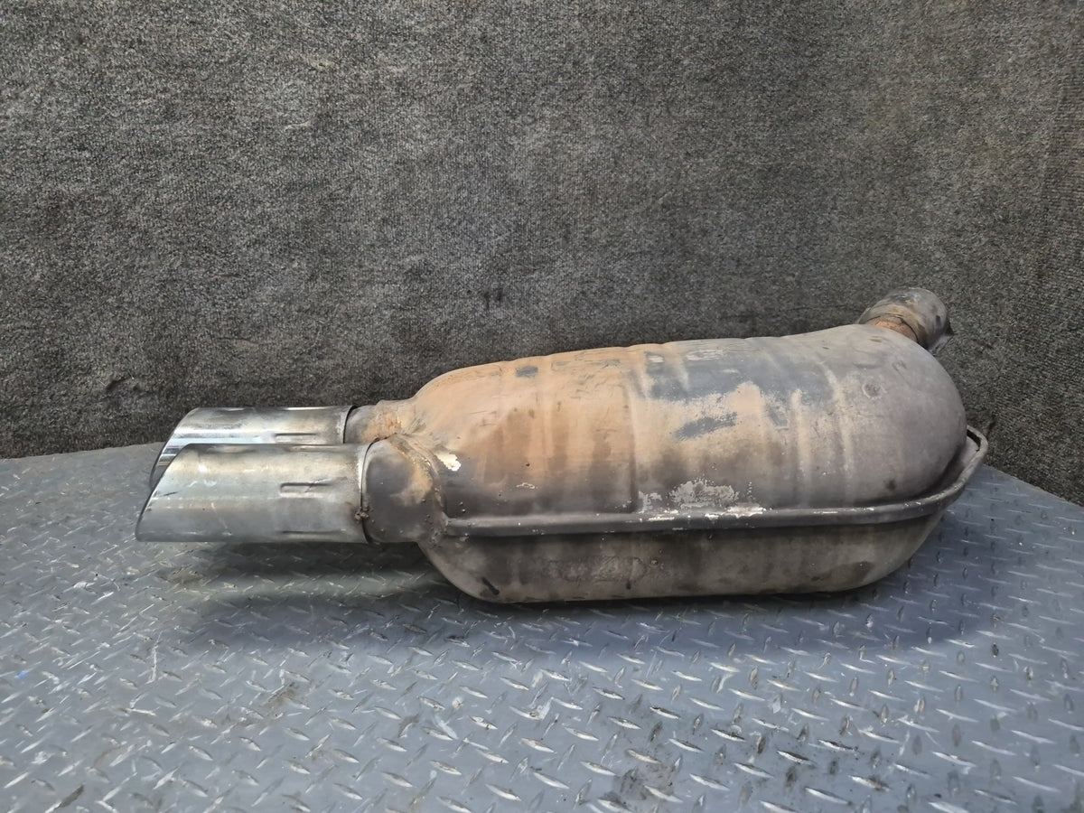 1994-1997 BMW E31 840Ci Rear Left Exhaust Muffler w Tips 1702501