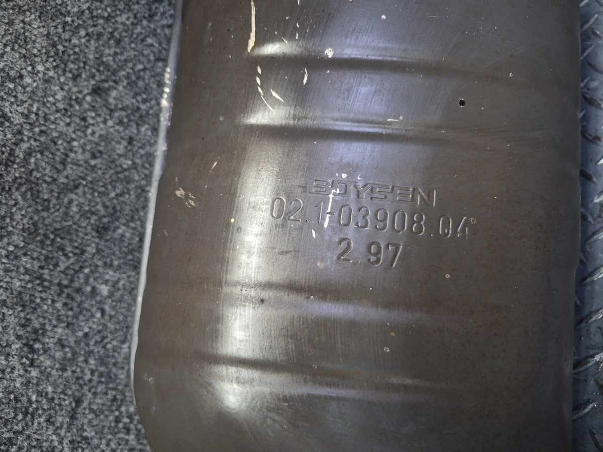 1994-1997 BMW E31 840Ci Rear Left Exhaust Muffler w Tips 1702501