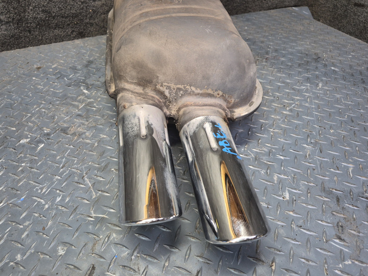 1994-1997 BMW E31 840Ci Rear Left Exhaust Muffler w Tips 1702501