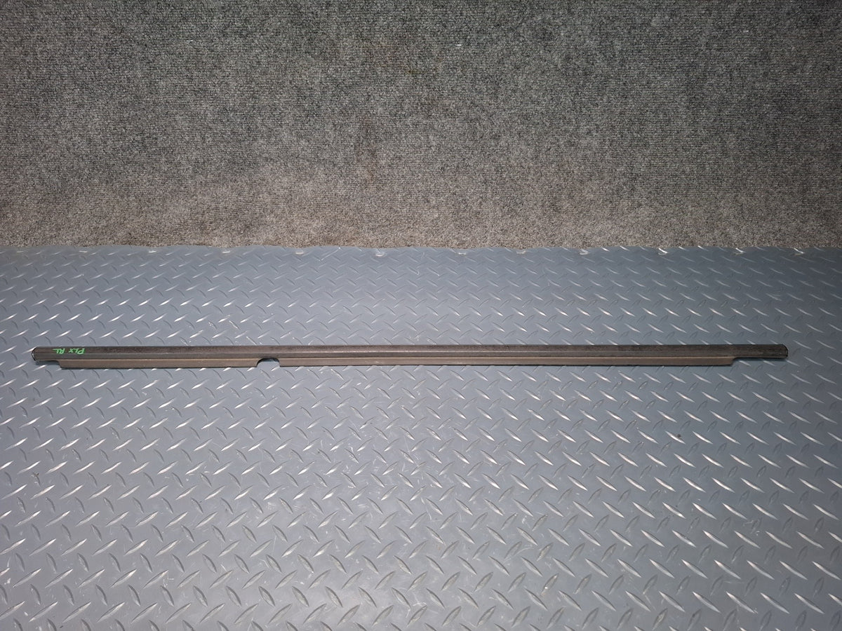 1998-2007 Lexus UZJ100L LX470 Door Window Weatherstrip Rubber Seal Molding Set