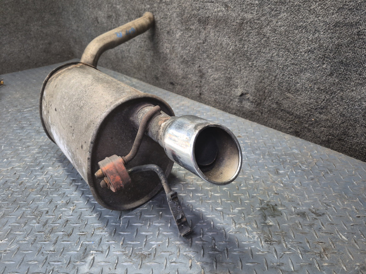 02-05 Ford Thunderbird Set of 2 Rear Left & Right Exhaust Muffler w Tips OEM