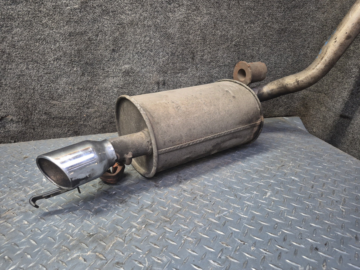 02-05 Ford Thunderbird Set of 2 Rear Left & Right Exhaust Muffler w Tips OEM