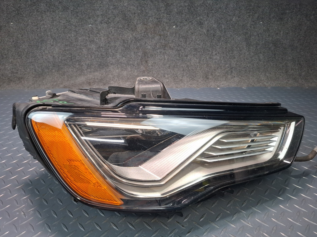 15-16 Audi A3 S3 8VS Front Right AFS LED Headlight Lamp w Module 8V0941034B OEM