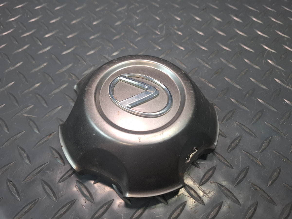2003-2007 Lexus UZJ100L LX470 Wheel Center Cap Hubcap Set of 2 Damaged