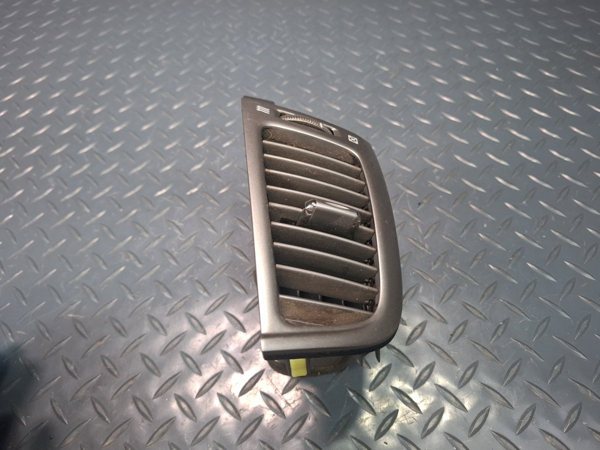 2003-2007 Lexus UZJ100L LX470 Dash Center Left & Right A/C Air Vent Grille Set