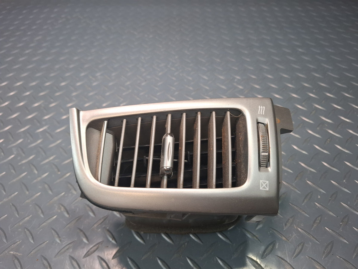 2003-2007 Lexus UZJ100L LX470 Dash Center Left & Right A/C Air Vent Grille Set