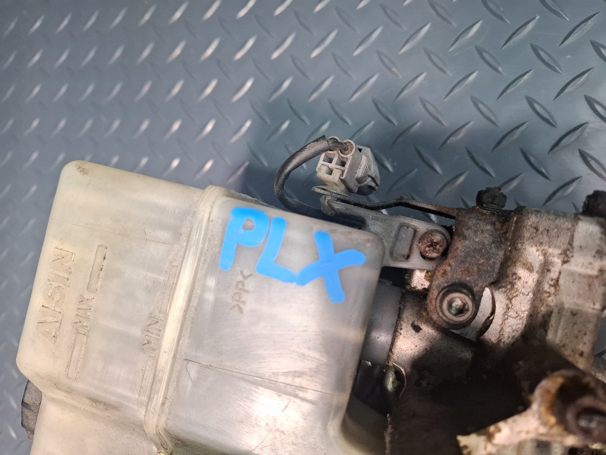 2003-2007 Lexus UZJ100L LX470 ABS Anti Lock Brake Pump Master Cylinder Assembly