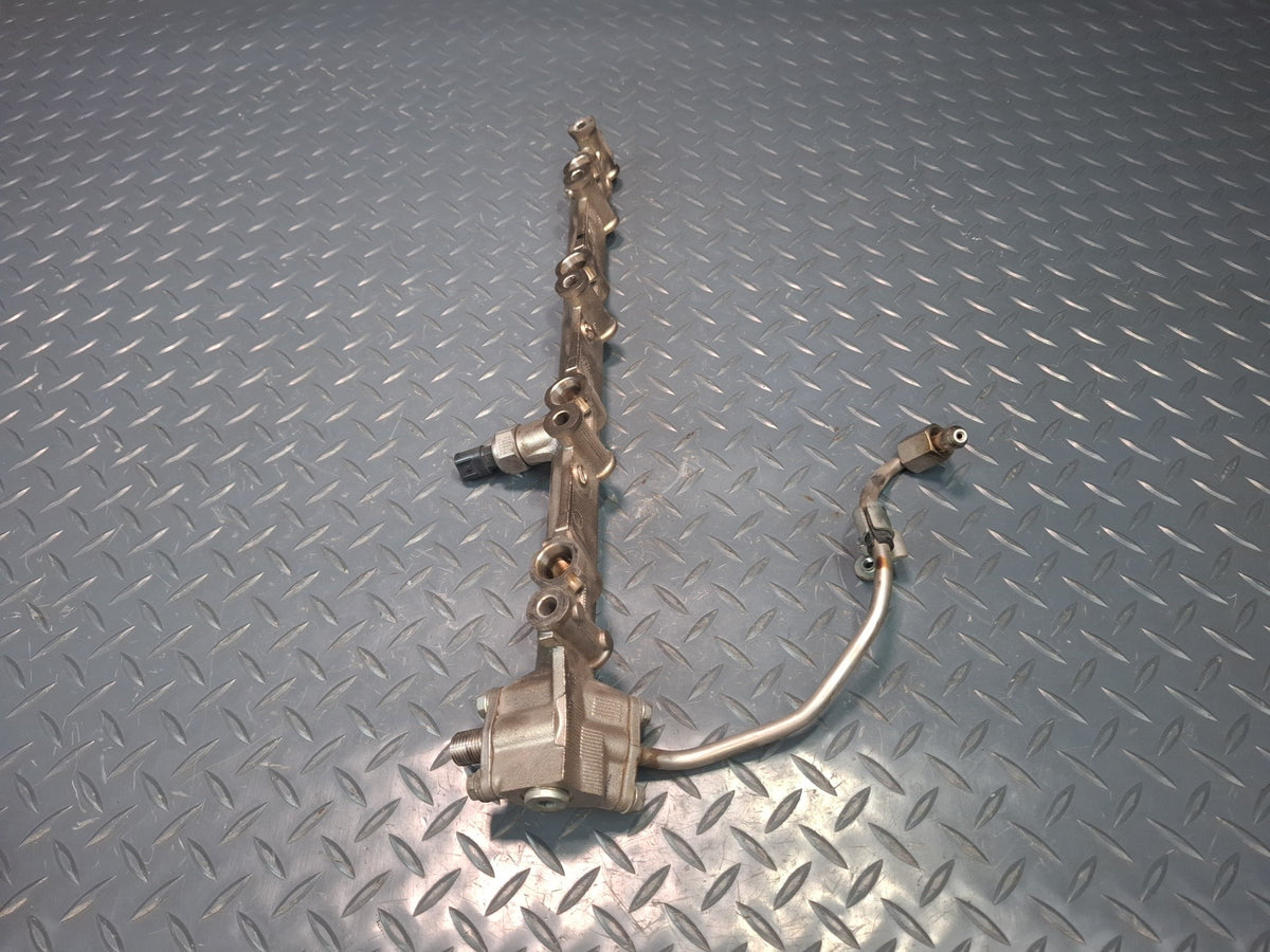 08-12 Lexus LS600HL 2URFSE Engine Motor Fuel Delivery Pipe Rail Line Set OEM
