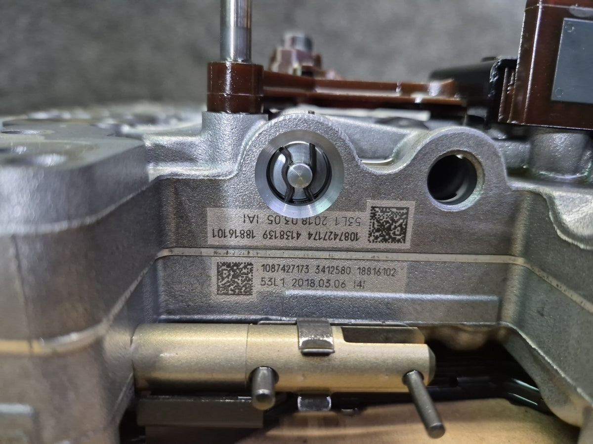 2017-2020 Maserati Levante M161 8HP-70 A/T Transmission Valve Body Mechatronic