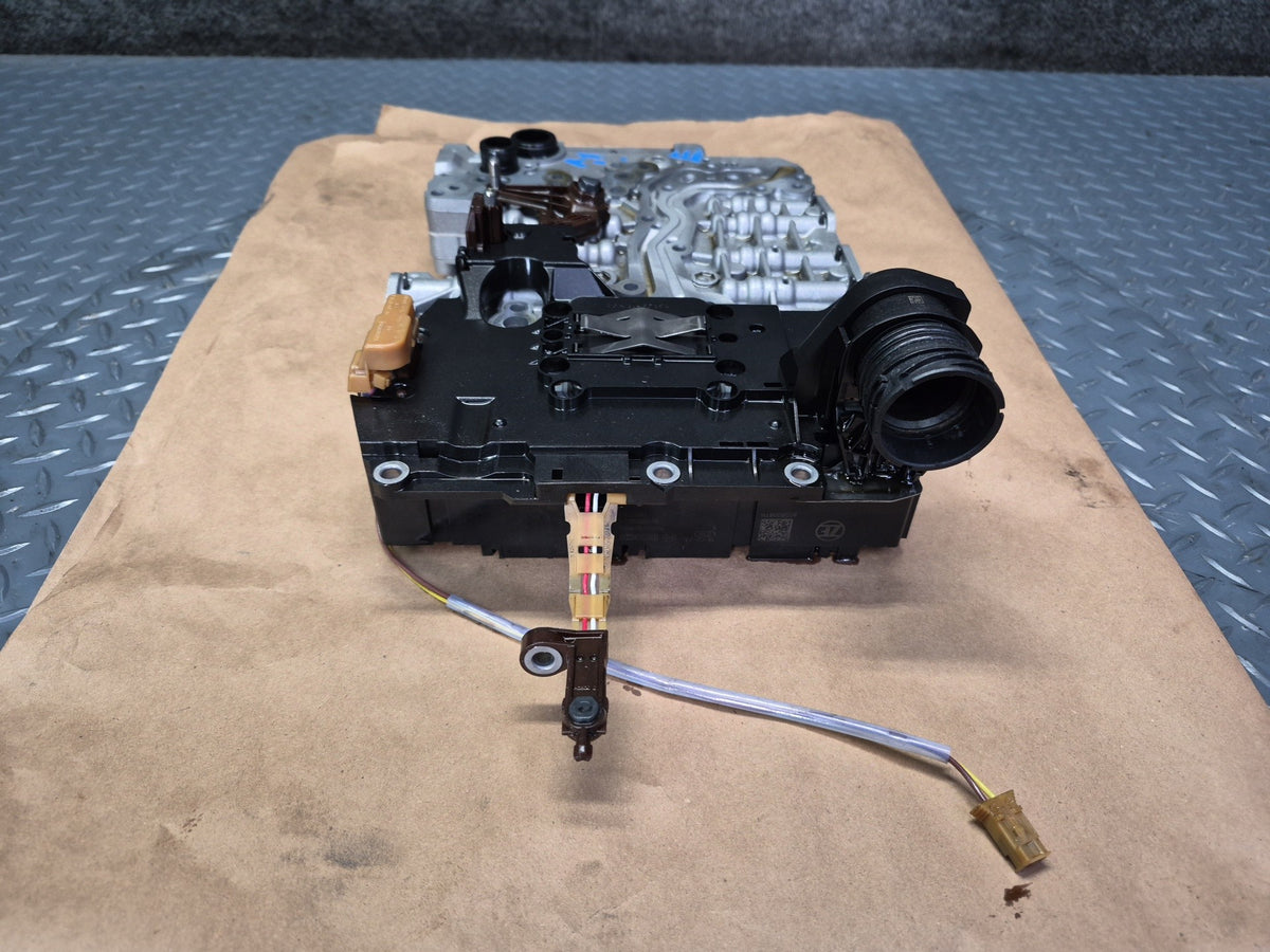 2017-2020 Maserati Levante M161 8HP-70 A/T Transmission Valve Body Mechatronic