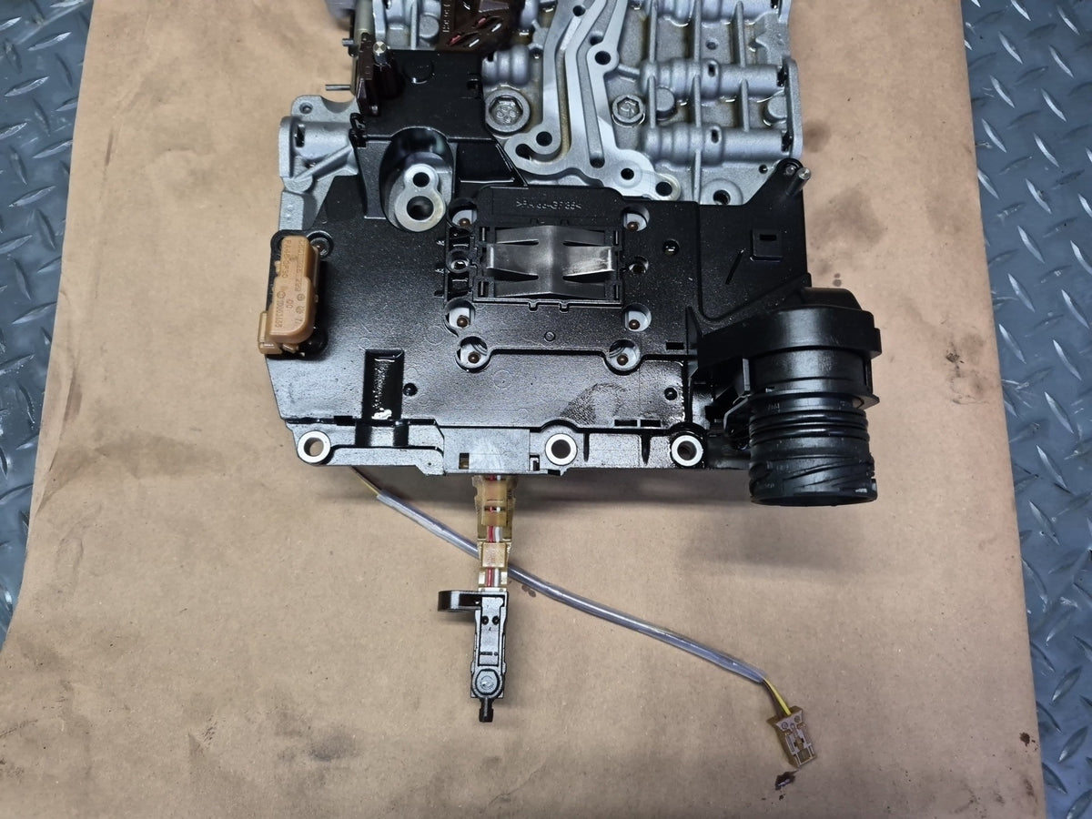 2017-2020 Maserati Levante M161 8HP-70 A/T Transmission Valve Body Mechatronic