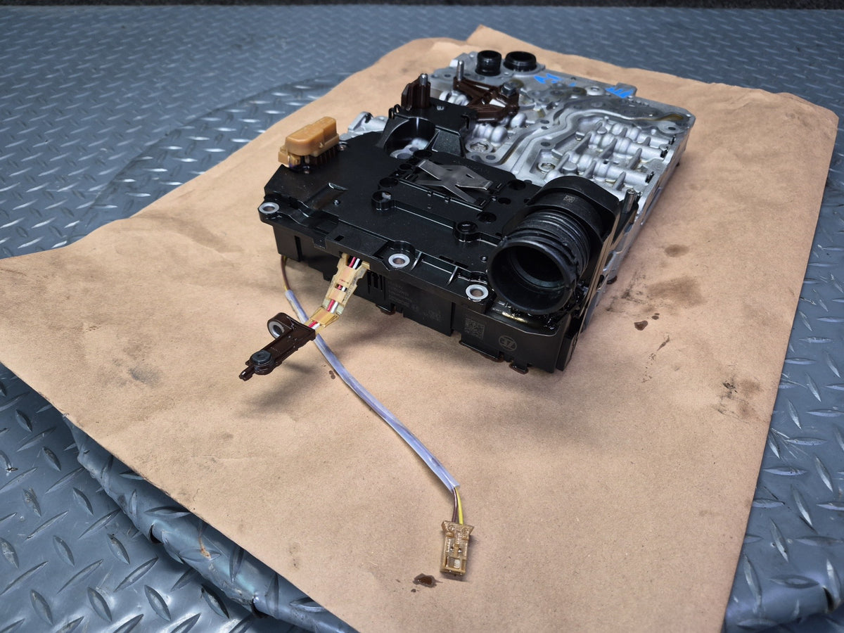 2017-2020 Maserati Levante M161 8HP-70 A/T Transmission Valve Body Mechatronic