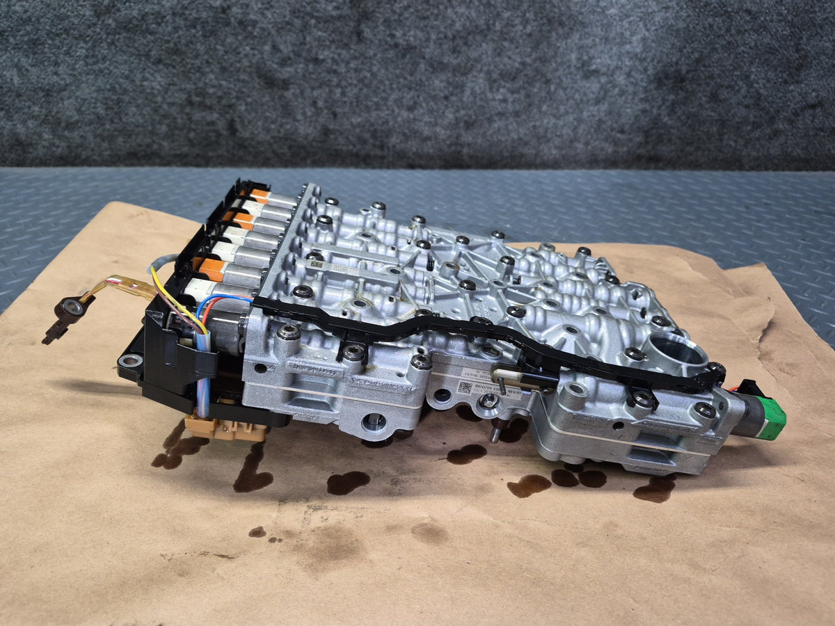 2017-2020 Maserati Levante M161 8HP-70 A/T Transmission Valve Body Mechatronic