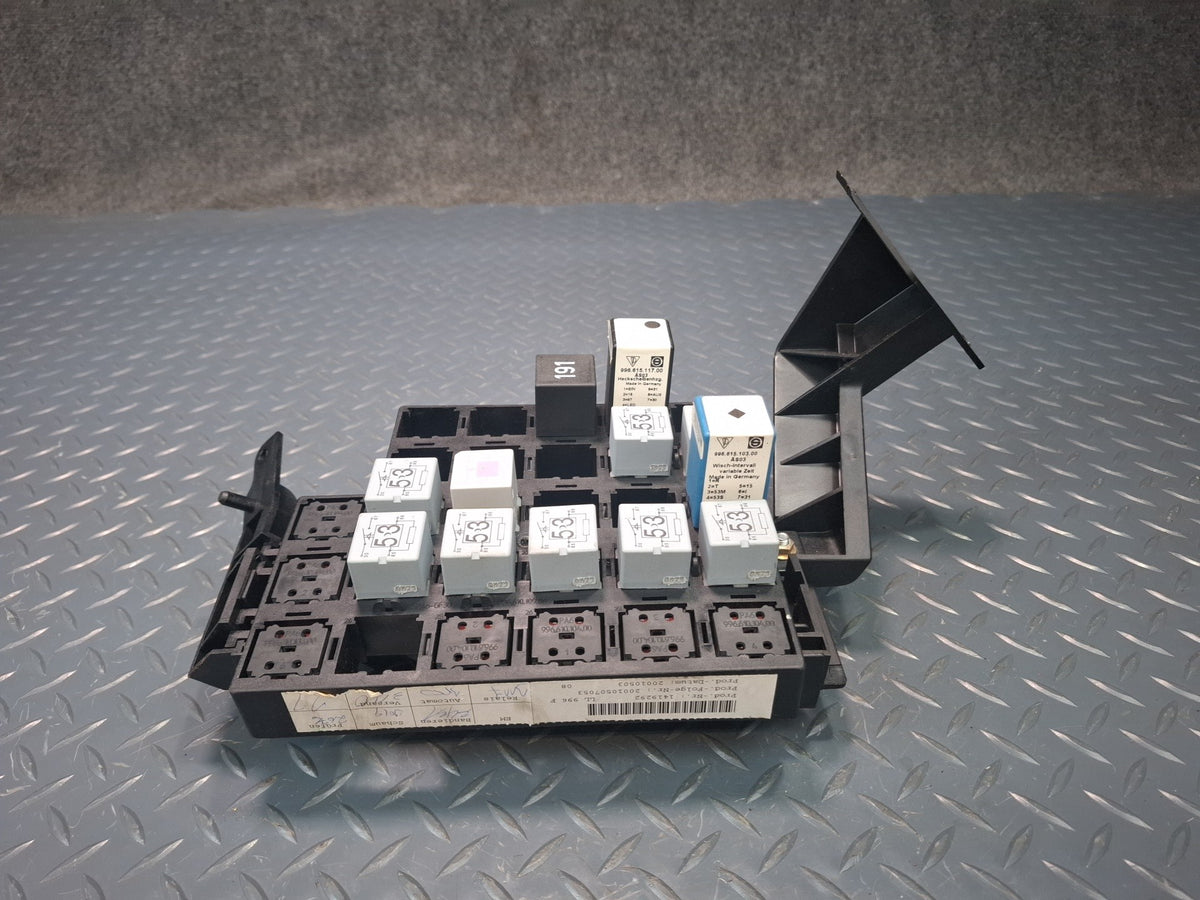 2001 Porsche 911 996 Junction Fuse Relay Box Module Unit