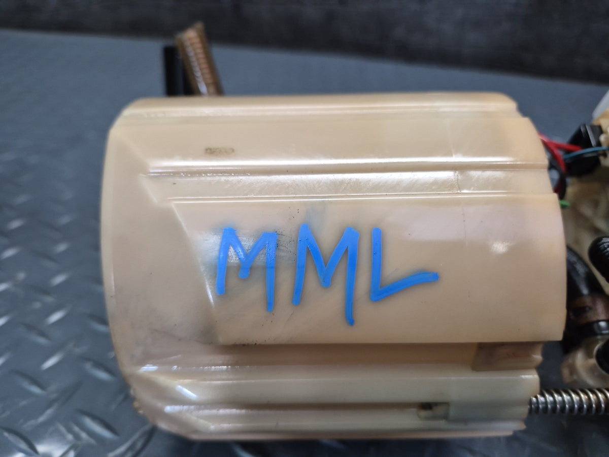 2012-2015 Mercedes W166 ML350 3.0 Diesel Fuel Pump Level Sensor Sending Unit Set