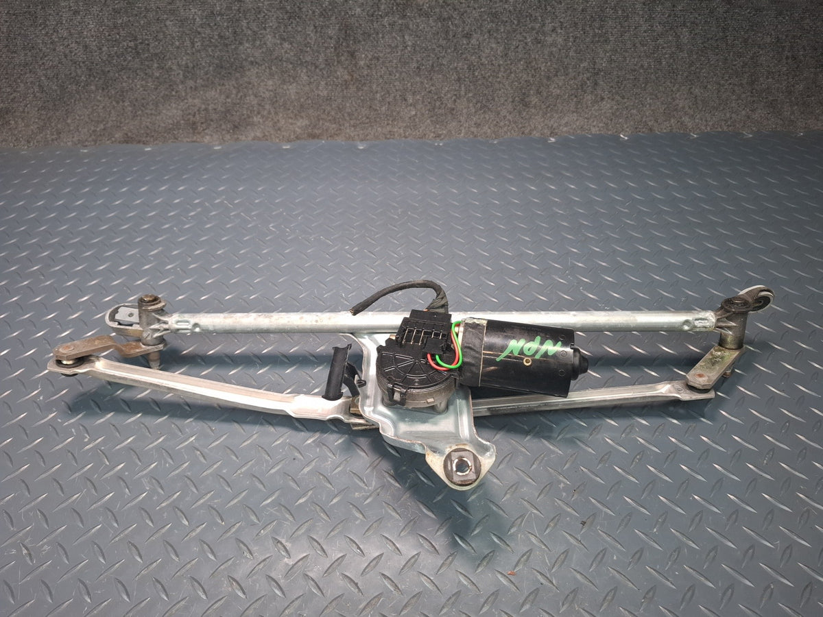 1999-2005 Porsche 911 996 Windshield Wiper Transmission Linkage w Motor