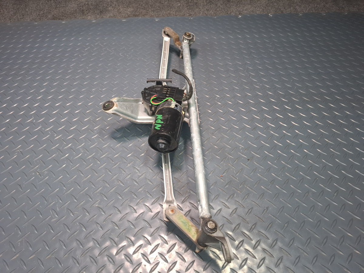 1999-2005 Porsche 911 996 Windshield Wiper Transmission Linkage w Motor