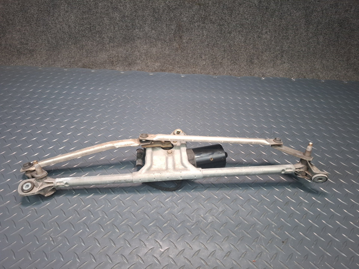 1999-2005 Porsche 911 996 Windshield Wiper Transmission Linkage w Motor