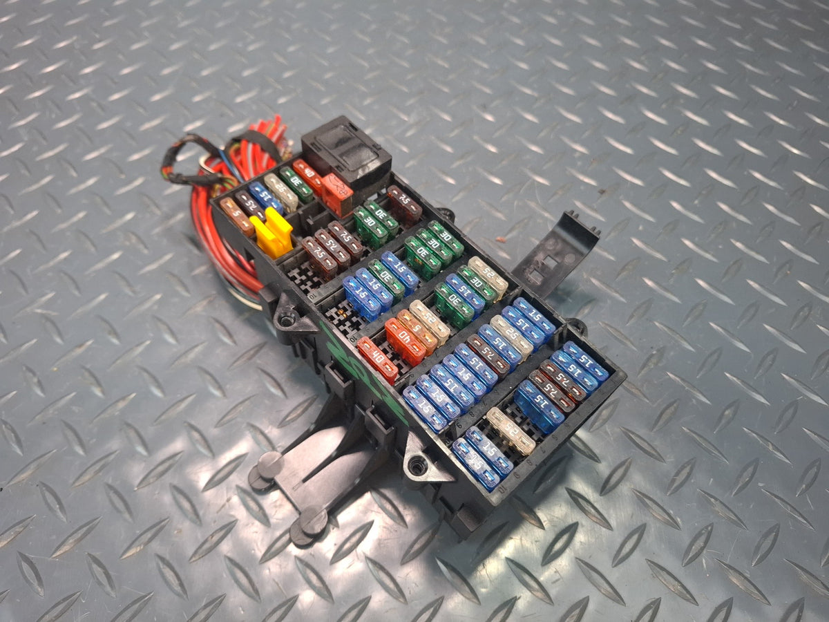 1999-2004 Porsche 911 996 Fuse Relay Box Module