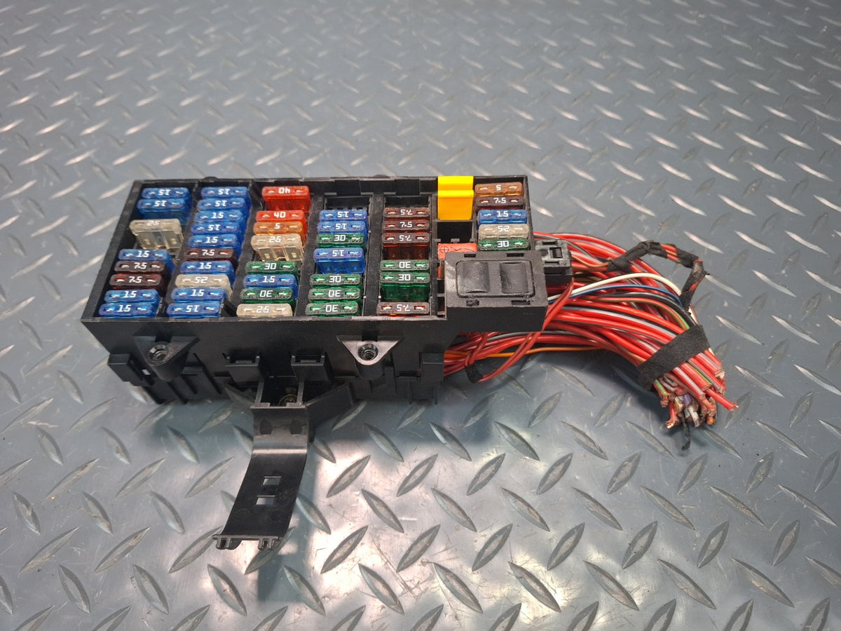1999-2004 Porsche 911 996 Fuse Relay Box Module
