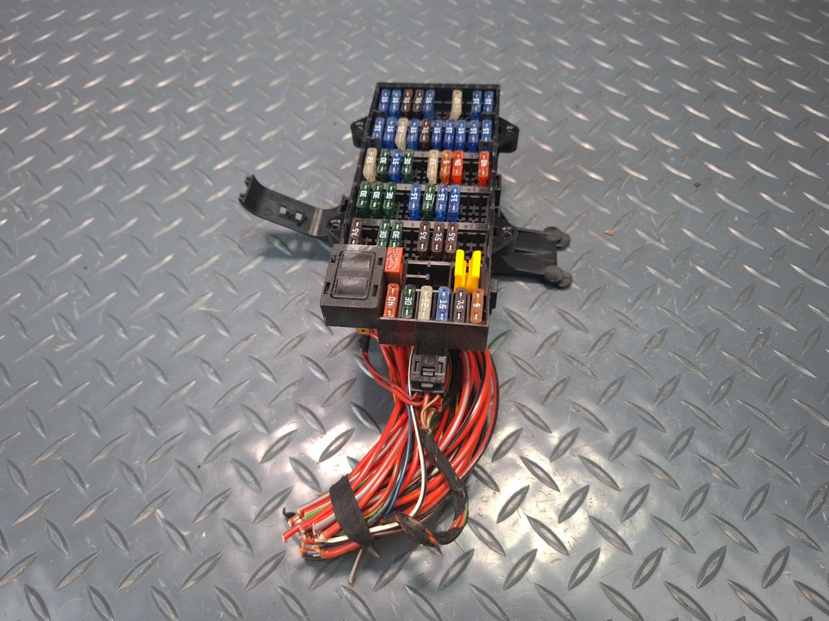 1999-2004 Porsche 911 996 Fuse Relay Box Module