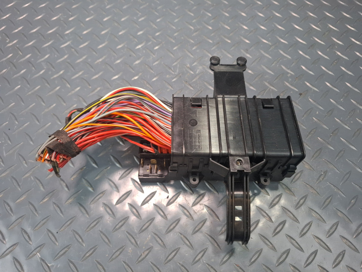 1999-2004 Porsche 911 996 Fuse Relay Box Module