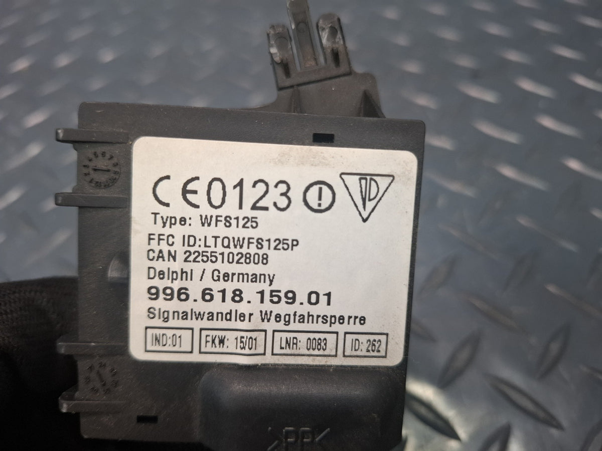 1999-2005 Porsche 911 996 Ignition Receiver Module Impedance Converter