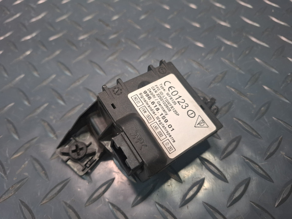 1999-2005 Porsche 911 996 Ignition Receiver Module Impedance Converter
