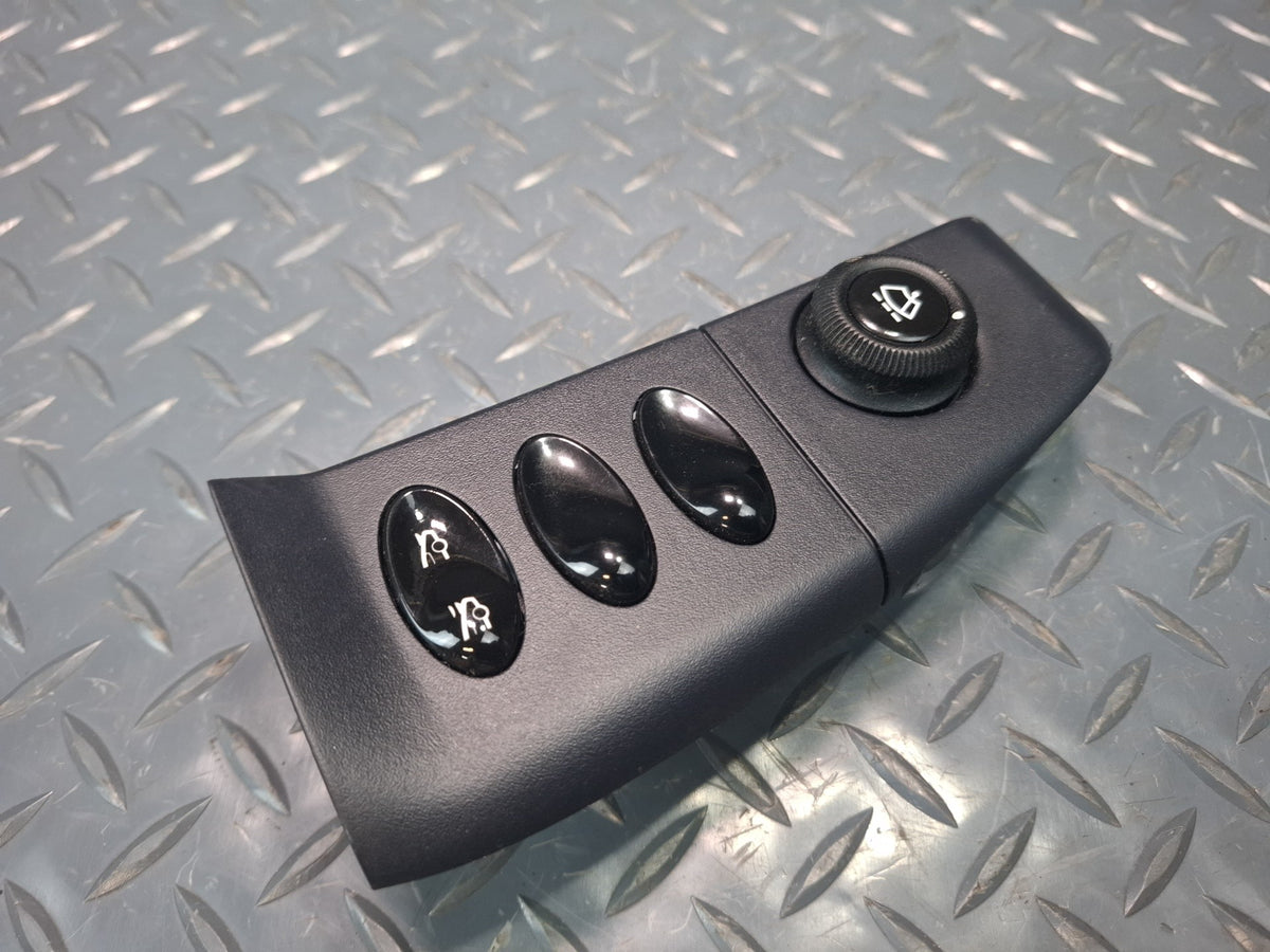 1999-2004 Porsche 911 996 Dash Front Left Cluster Washer Switch