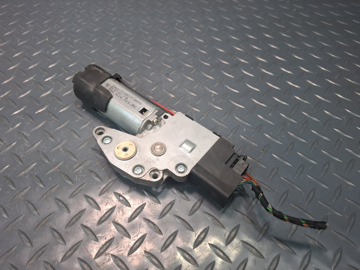 1999-2004 Porsche 911 996 Sunroof Motor Drive Unit 99662421102