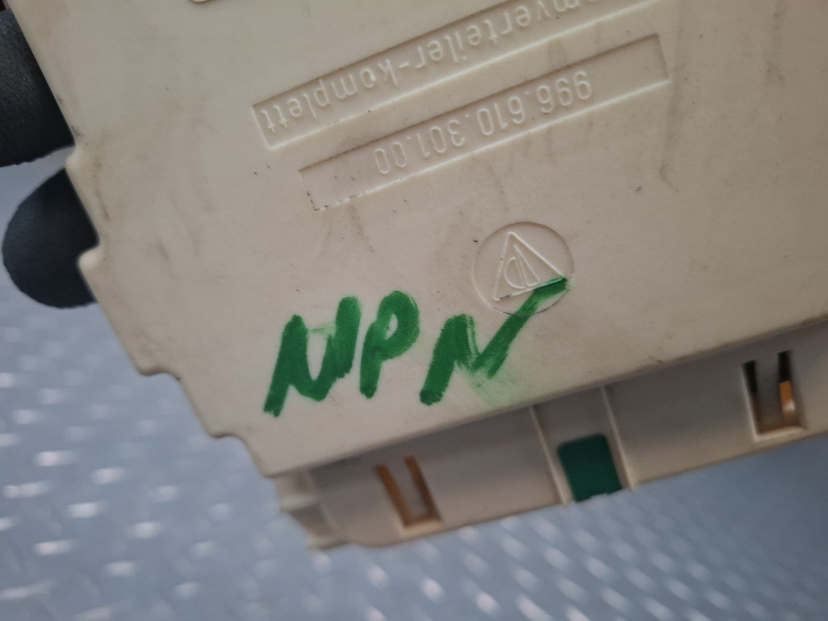 1999-2004 Porsche 911 996 Cabin Power Distribution Fuse Box 99661030300