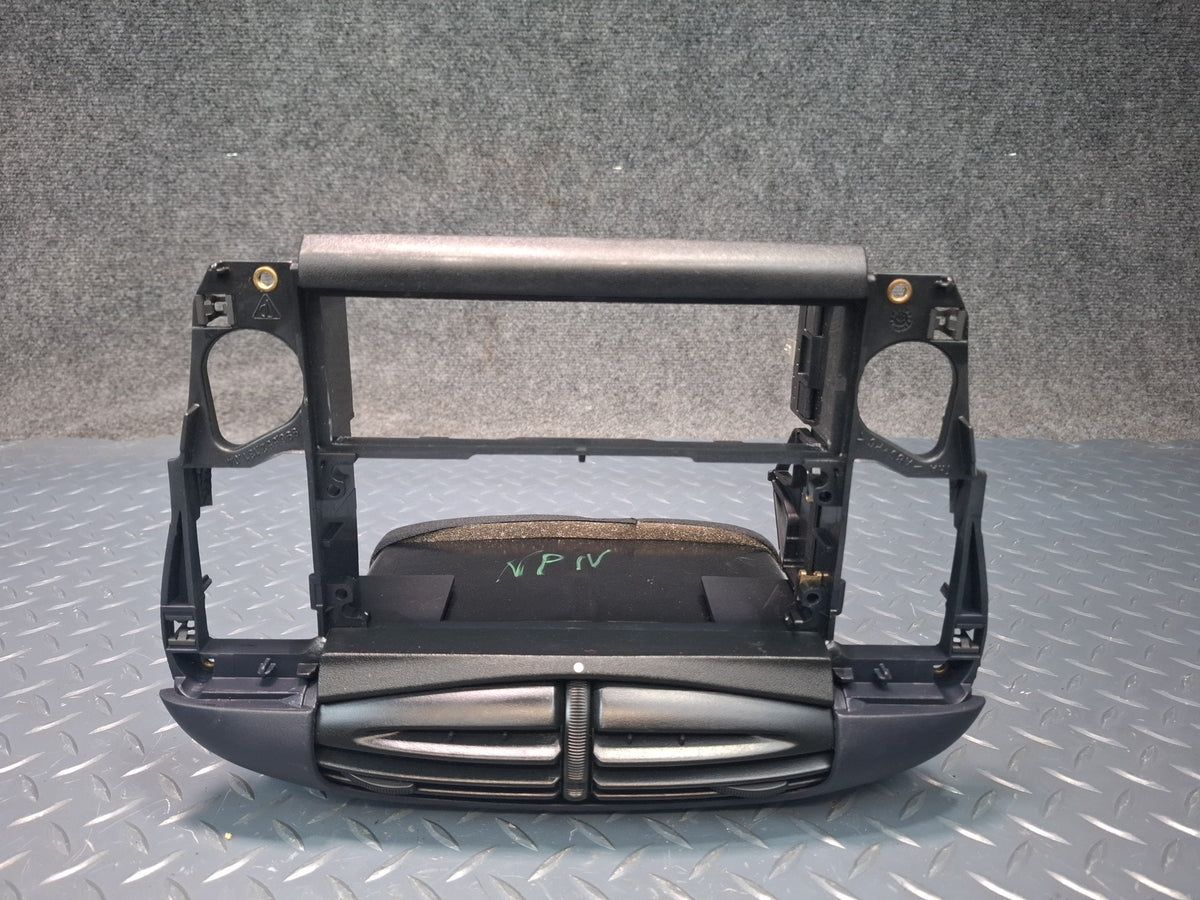 2000-2001 Porsche 911 Carrera 996 Dash Front Air Vent Grille w Radio Bracket