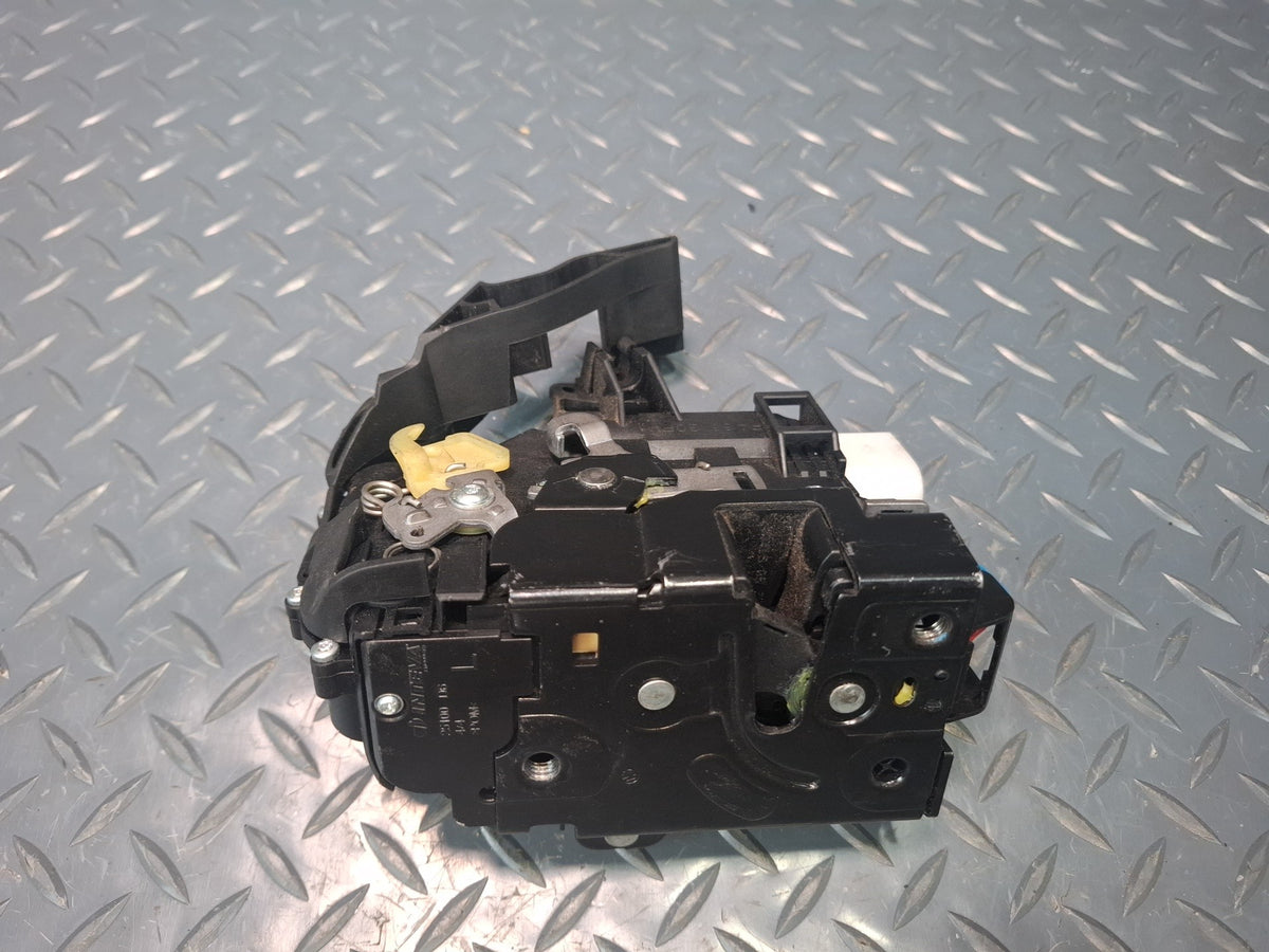 1999-2005 Porsche 911 996 Left Door Lock Latch Actuator 8N1837015C