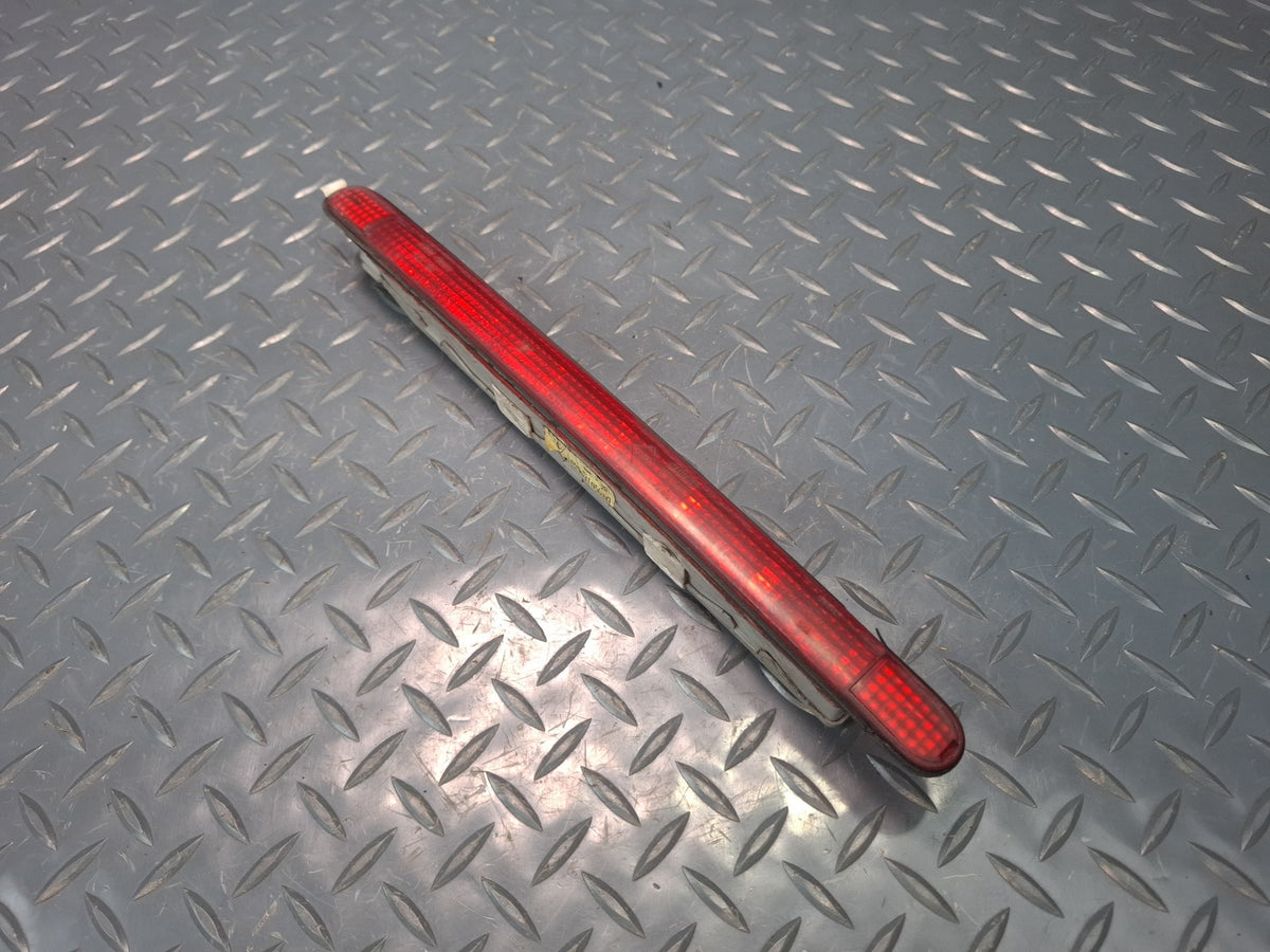 1999-2004 Porsche 911 996 Rear 3RD Third Center Brake Stop Light Lamp 9966310500