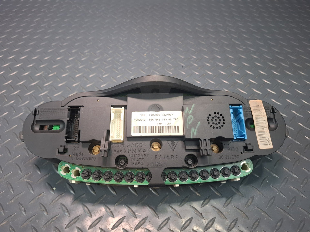 2000-2001 Porsche 911 996 M/T Instrument Cluster Gauge Speedometer 99664110302