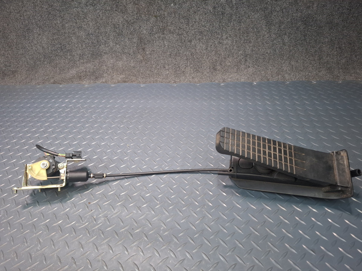 1999-2005 Porsche 911 Carrera 996 M/T Acceleration Gas Brake Clutch Pedal Set