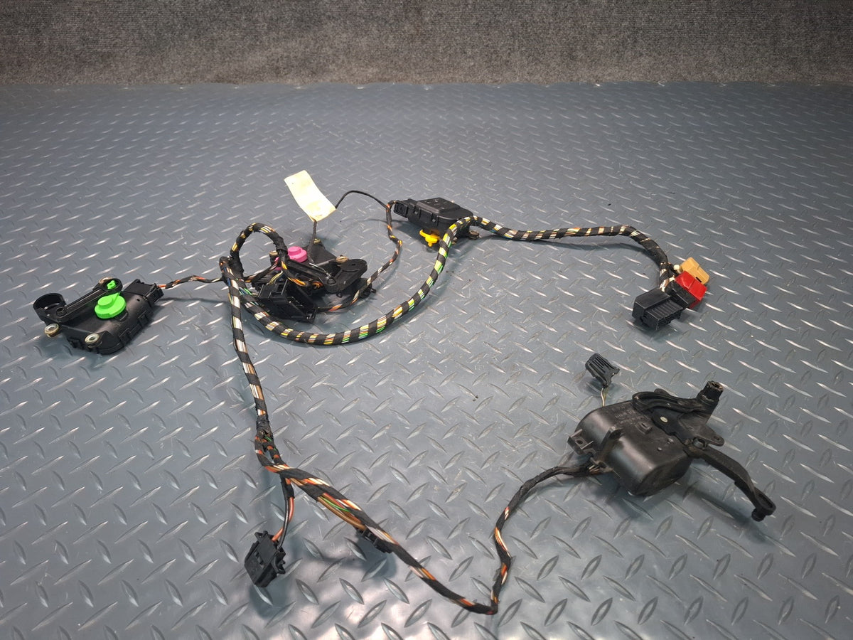 1999-2004 Porsche 911 996 A/C Heater Flap Servo Door Actuator Motor Wiring Set
